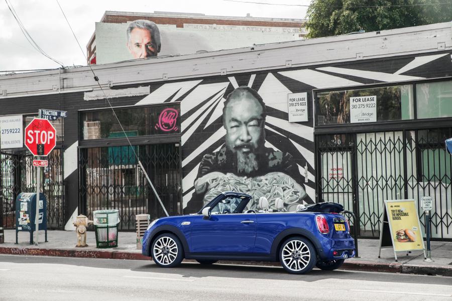  Mini Cooper S Cabrio (F57) 2018 года  (WW) (фото 182 из 222)
